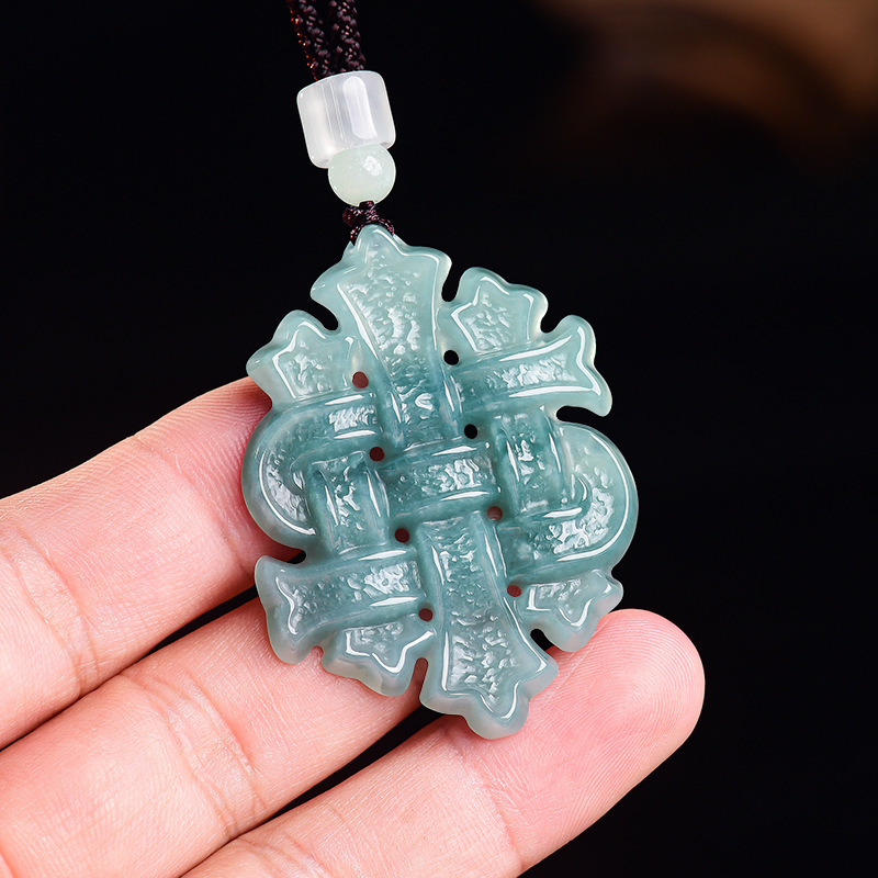 Luxury Gifts Jewelry & Watches Namfleg Mostar - Naturalny biżuteryjny wisiorek z jadeitu birmańskiego