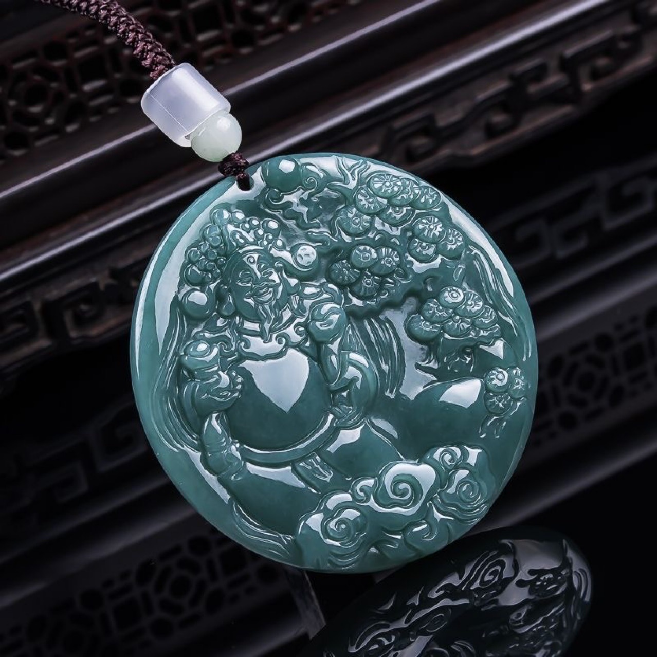 Burmański Jadeitowy Wisiorek B – Luxury Gifts Jewelry & Watches Namfleg Mostar recenzja i cena